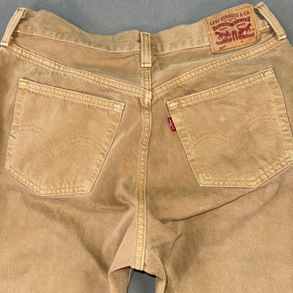 Levis 501 Original Fit Jeans Mens W29 L30 Tan Khaki Button Fly Denim Pants - Picture 4 of 8